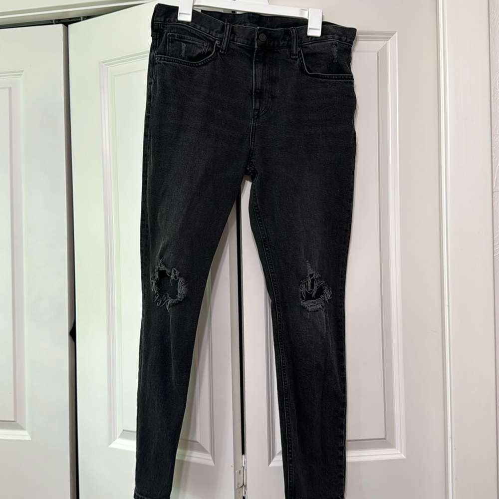 Men’s H&M Slim Tapered Jeans